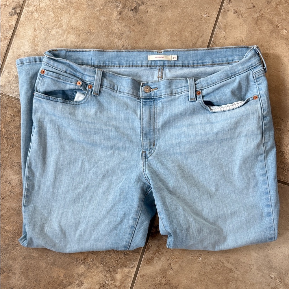 Levi's Light Blue Denim Boyfriend Jeans - Picture 3 of 7